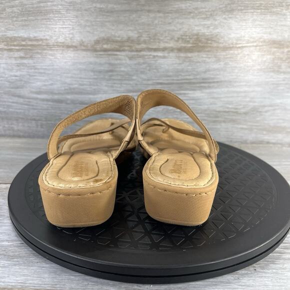 Born Woman’s Siene Strappy Tan Leather Wedge Sandals Size 7 - Picture 4 of 8